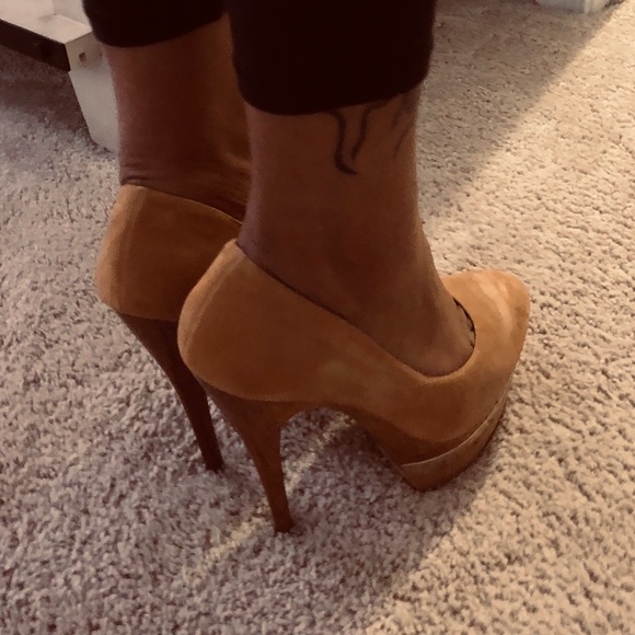 Bakers - Tan Pumps - Picture 3 of 4